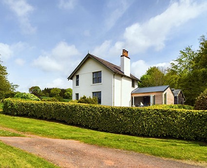 Hollybush Cottage