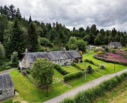 Coire Cottage, Cannich